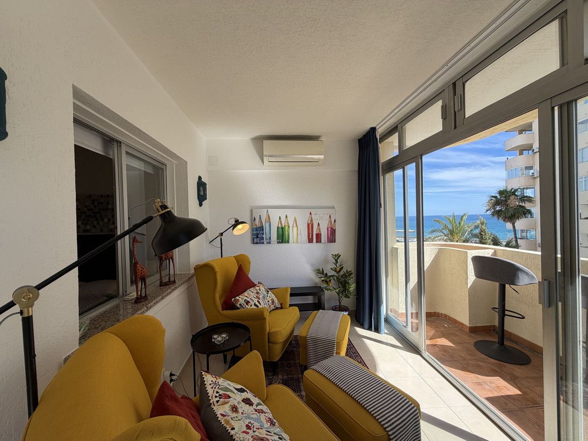 Apartamento en planta media en Estepona, Estepona, 2/12
