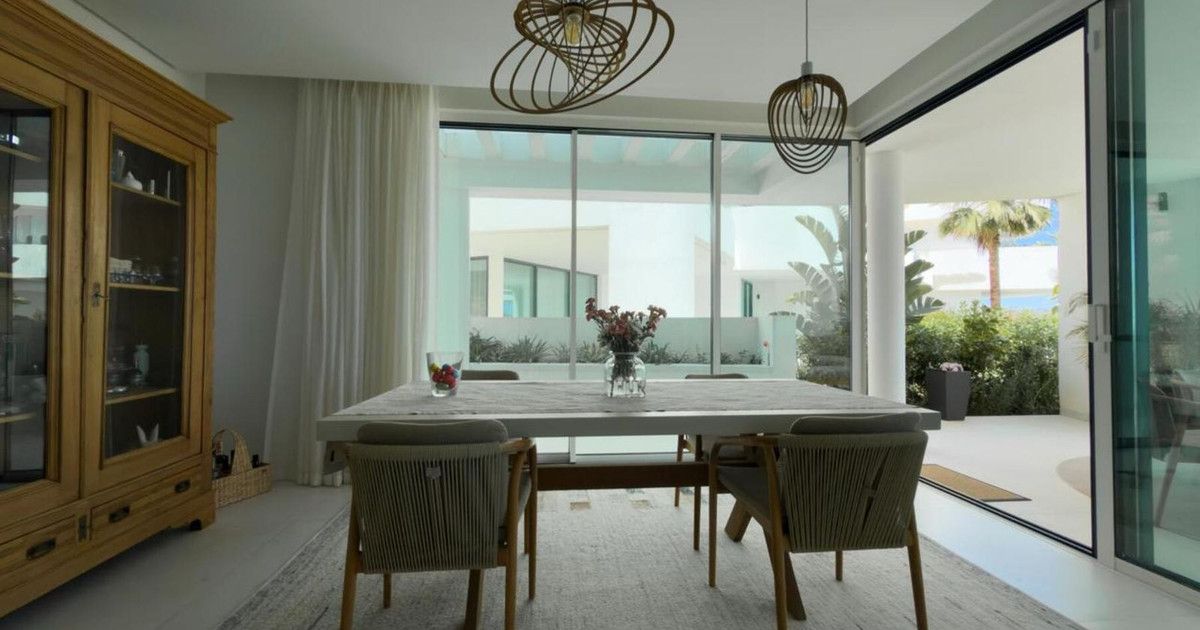 Gelijkvloers appartement in Marbella, Marbella, 5/12