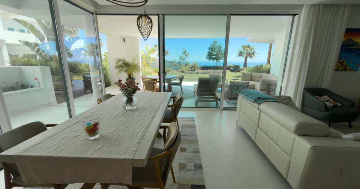 Gelijkvloers appartement in Marbella, Marbella, 8/12
