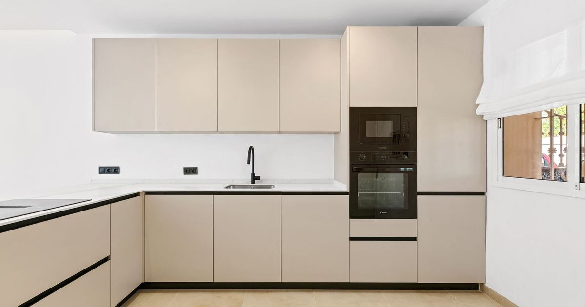 Ground Floor Apartment in Nueva Andalucía, Nueva Andalucía, 12/12