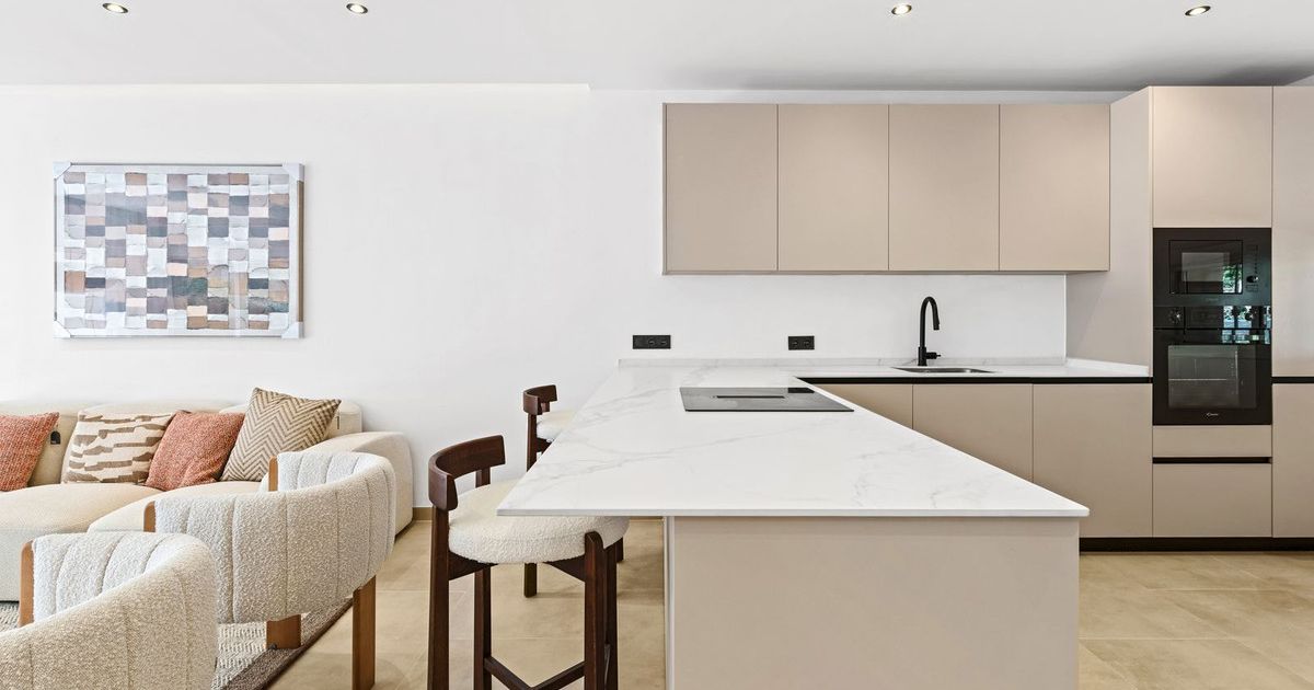 Ground Floor Apartment in Nueva Andalucía, Nueva Andalucía, 4/12