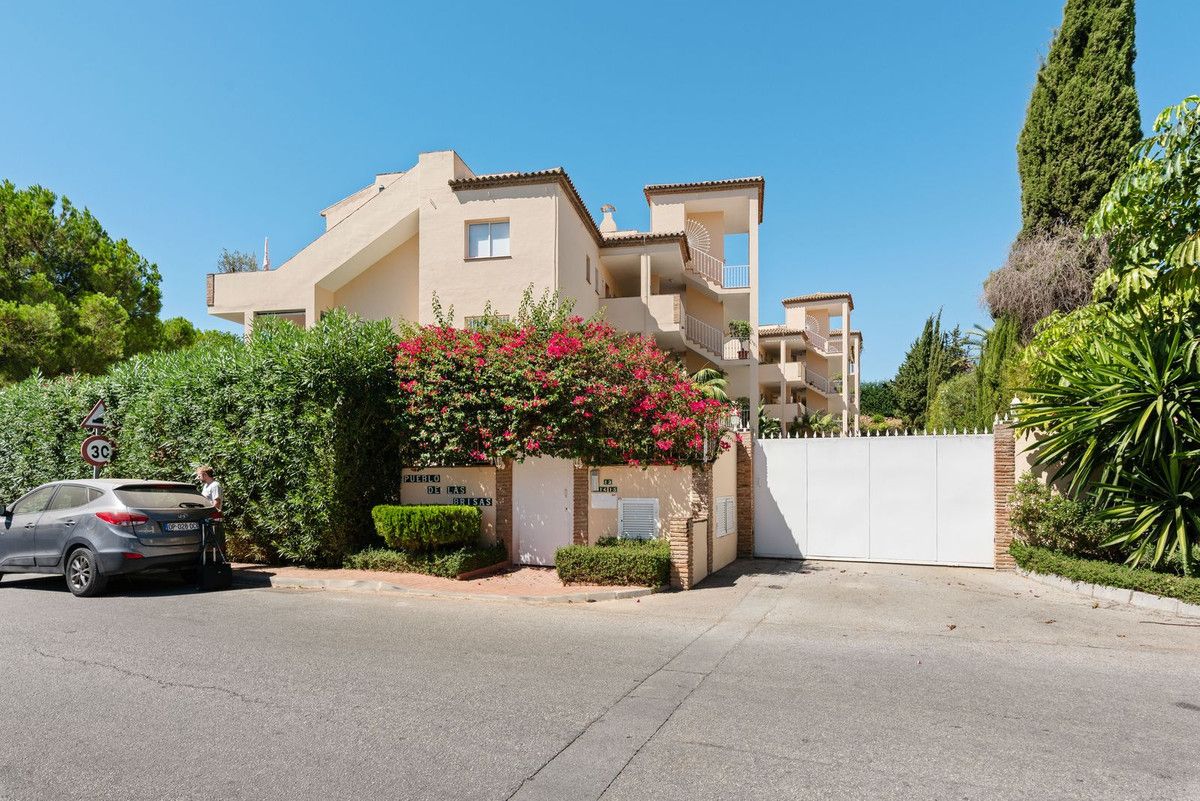 Ground Floor Apartment in Nueva Andalucía, Nueva Andalucía, 5/12