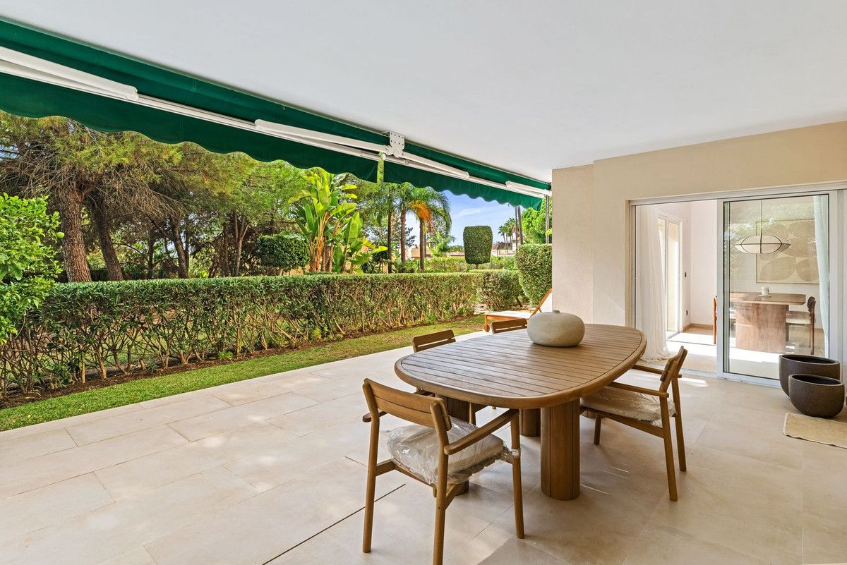 Ground Floor Apartment in Nueva Andalucía, Nueva Andalucía, 8/12