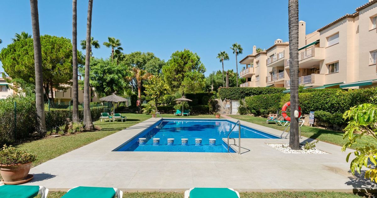 Ground Floor Apartment in Nueva Andalucía, Nueva Andalucía, 9/12
