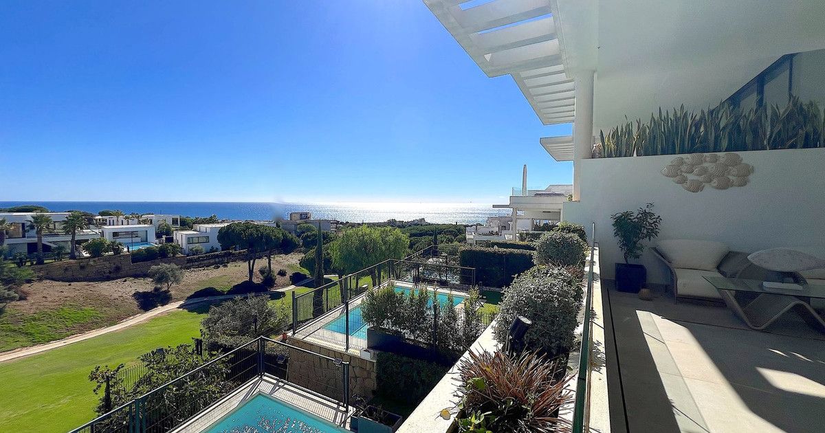 Townhouse in Artola, Artola, 4/12