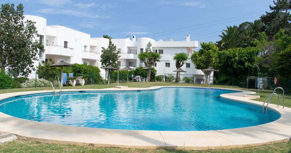 Wohnung in mittlerer Etage in Estepona, Estepona, 1/12