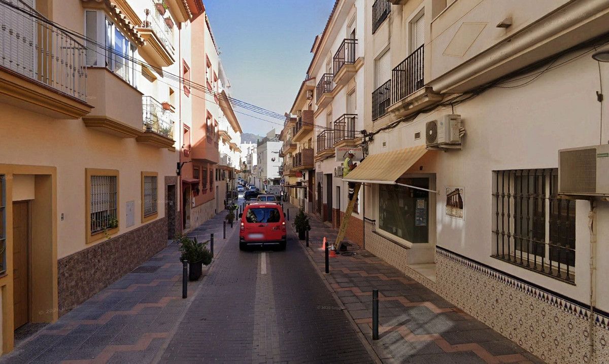 Mittelgeschoss-Wohnung in Las Lagunas, Las Lagunas, 3/8