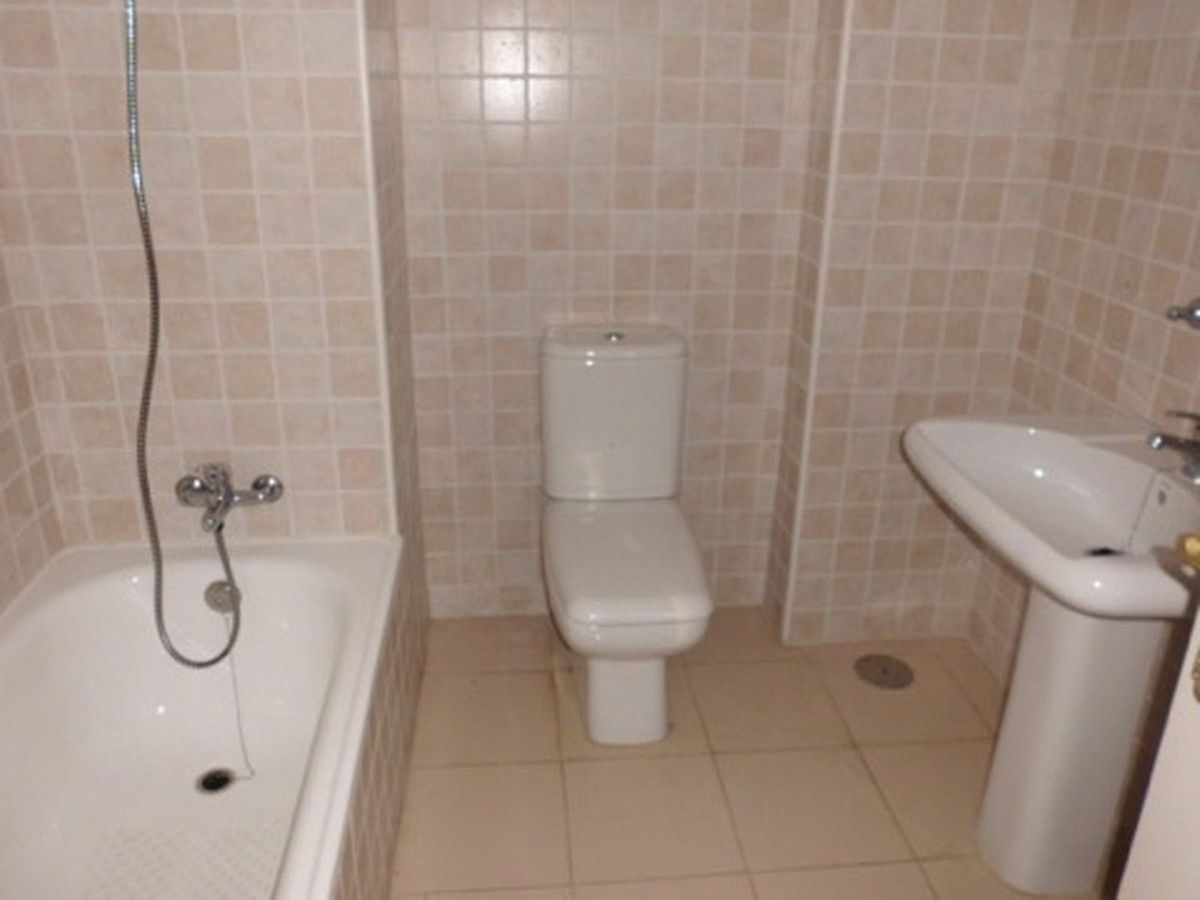 Mittelgeschoss-Wohnung in Las Lagunas, Las Lagunas, 6/8