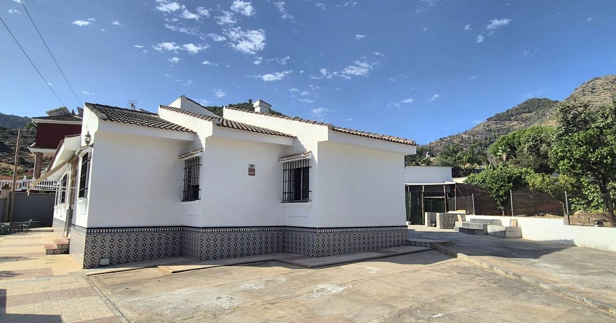 Chalet Independiente en Alhaurín de la Torre, Alhaurín de la Torre, 3/12