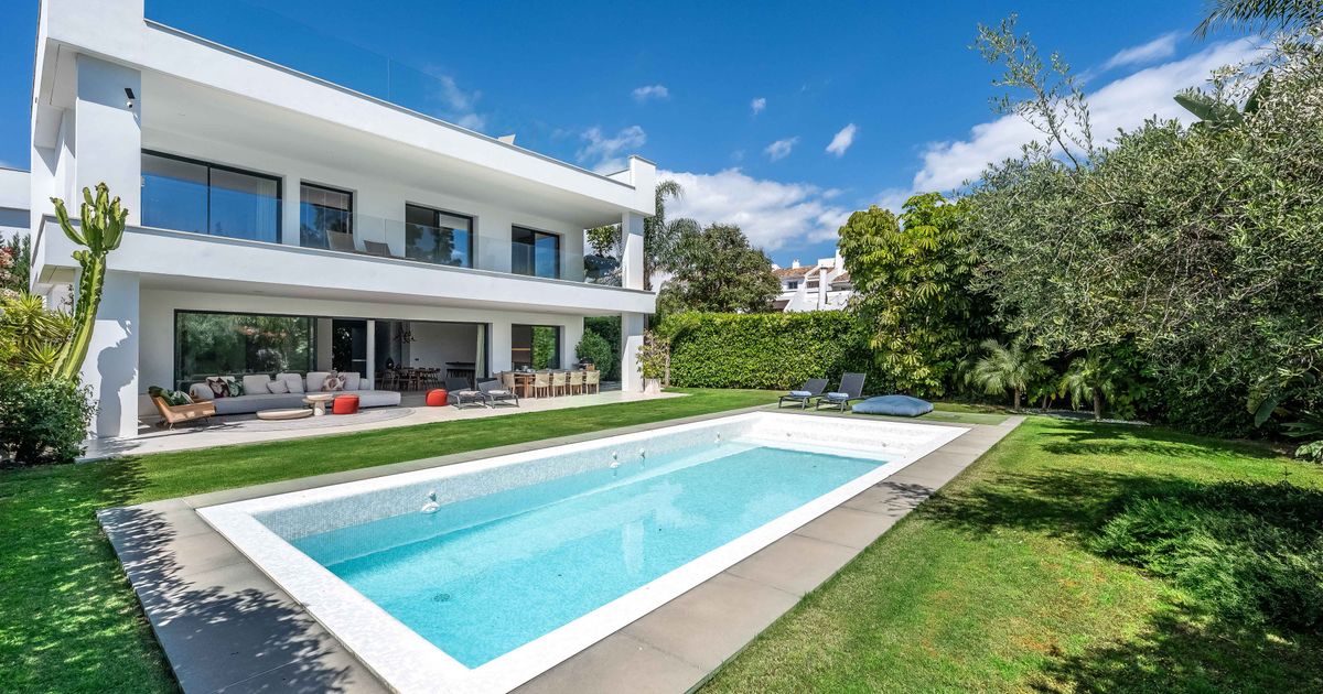 Villa in Nueva Andalucia, Nueva Andalucia, 1/12