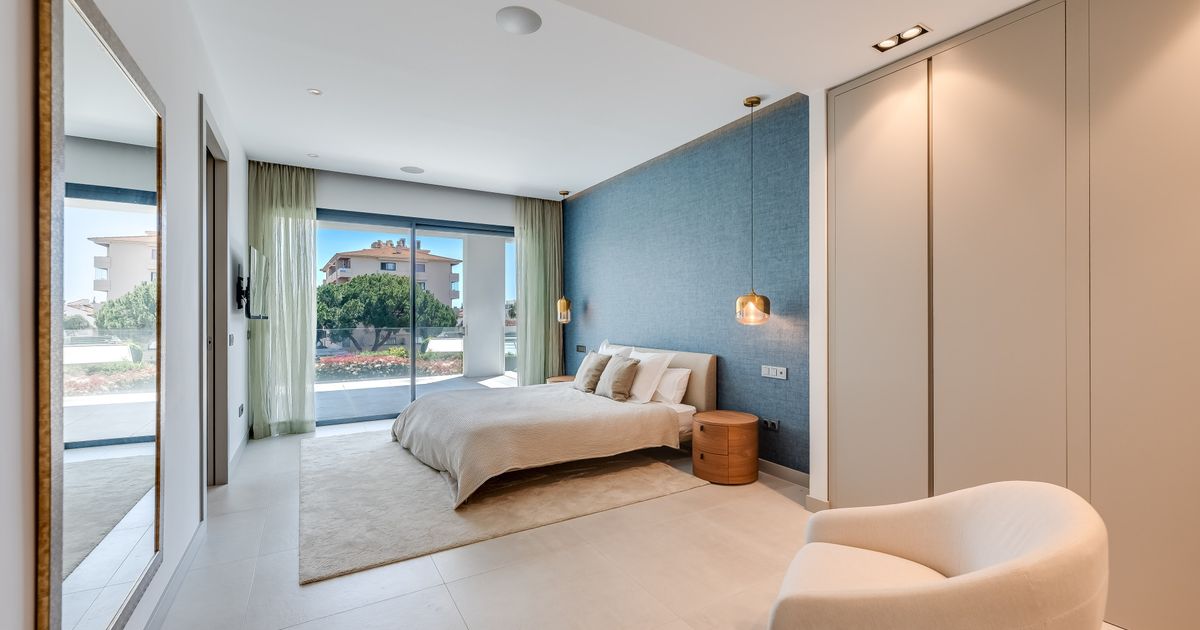 Villa in Nueva Andalucia, Nueva Andalucia, 11/12