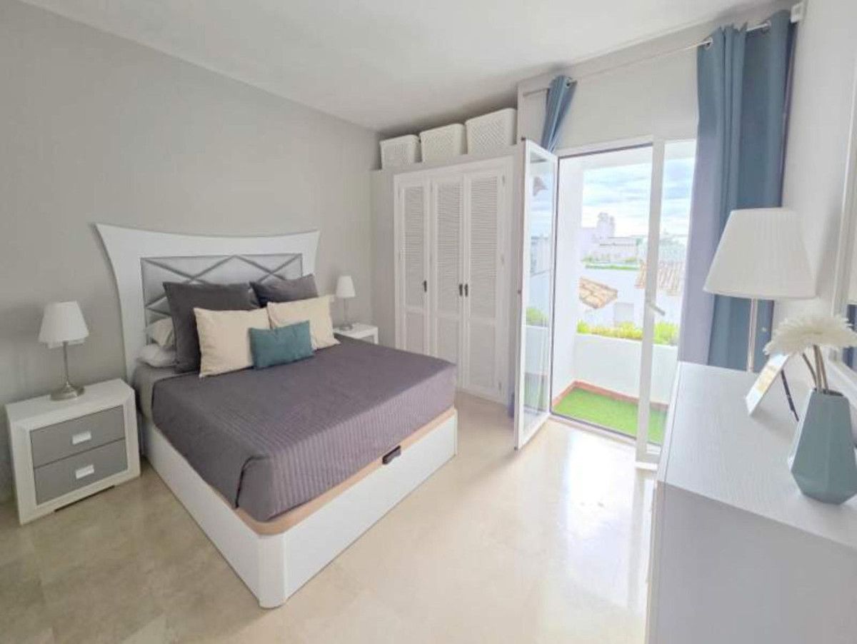 Penthouse Duplex in La Duquesa, La Duquesa, 11/12