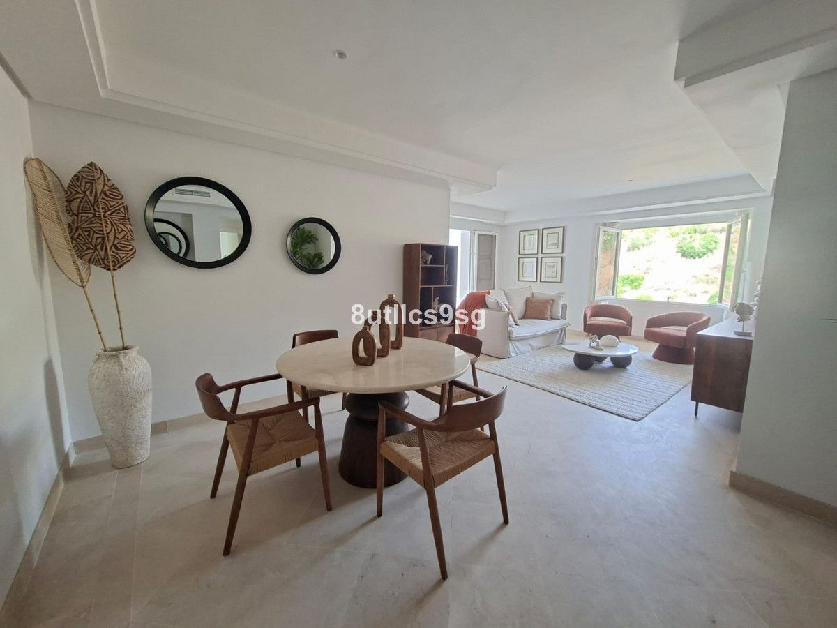 Middle Floor Apartment in Aloha, Aloha, 8/12