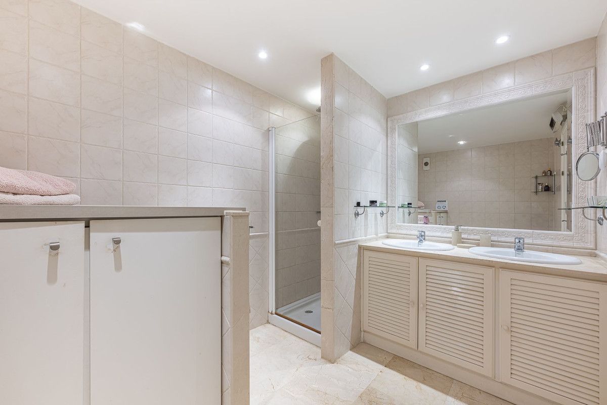 Middle Floor Apartment in Miraflores, Miraflores, 10/12