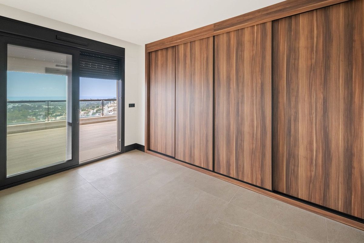Apartamento en Planta Media en Nueva Andalucía, Nueva Andalucía, 7/12