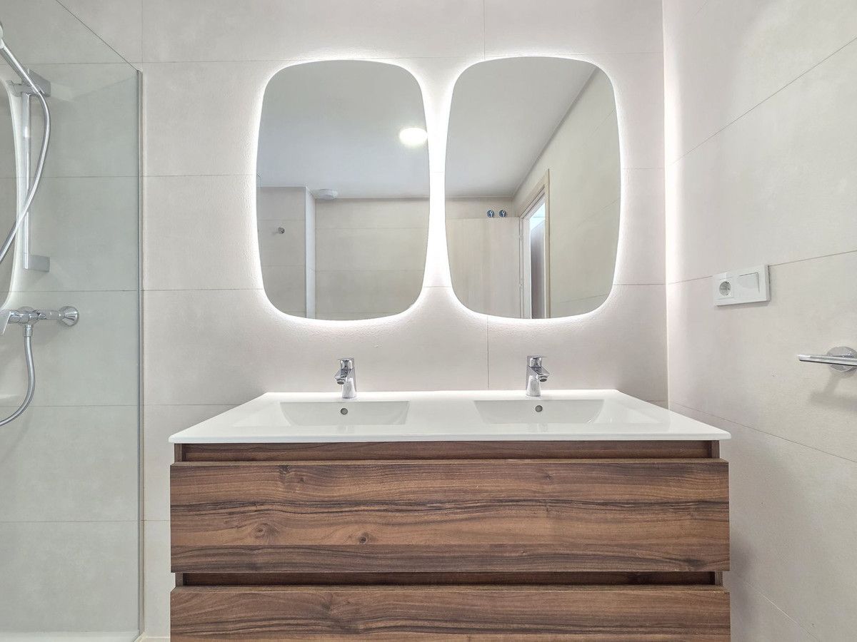 Penthouse in Manilva, Manilva, 5/12