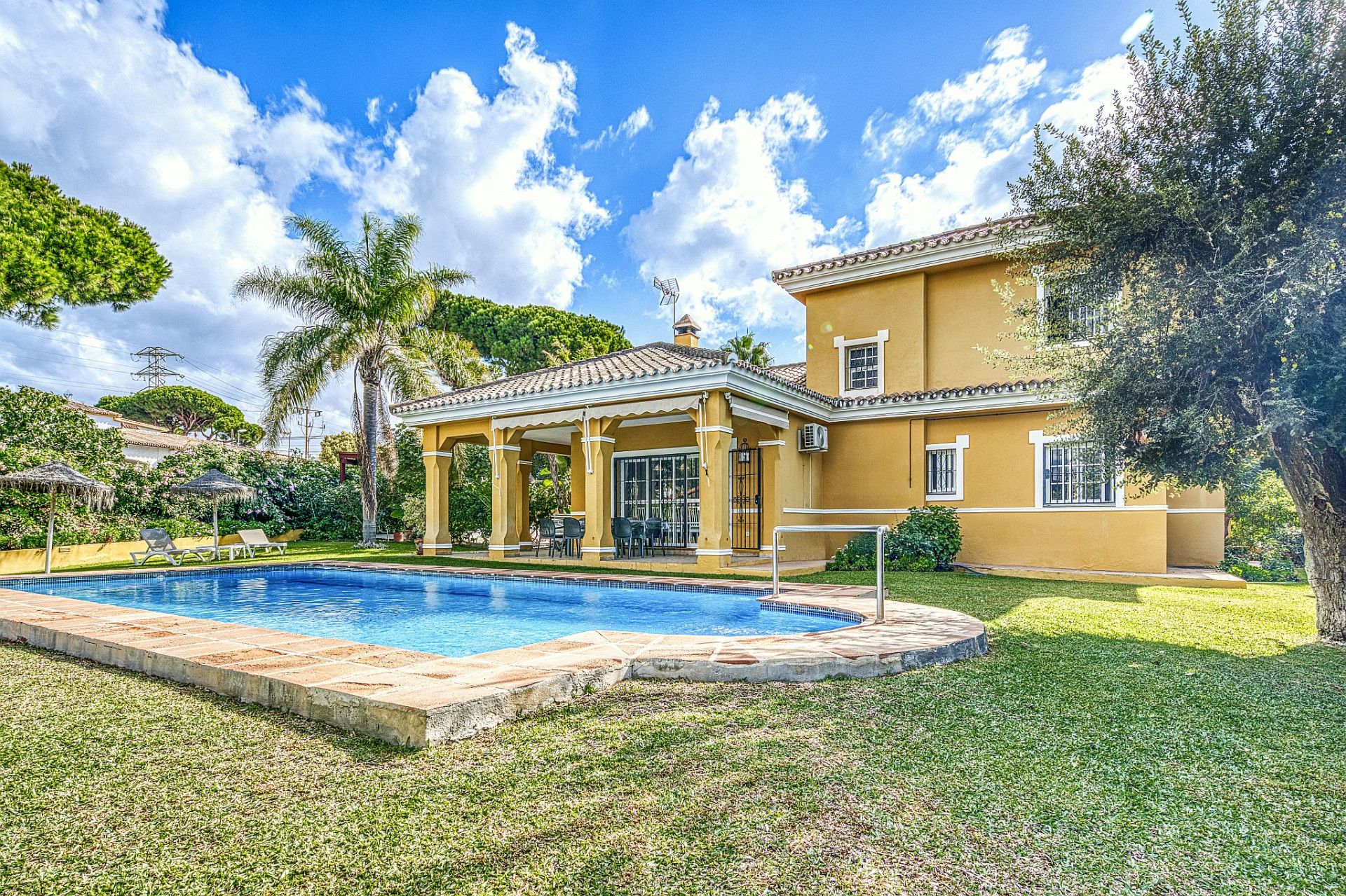 Villa en Marbella East, Ricmar, Marbella East, 1/12