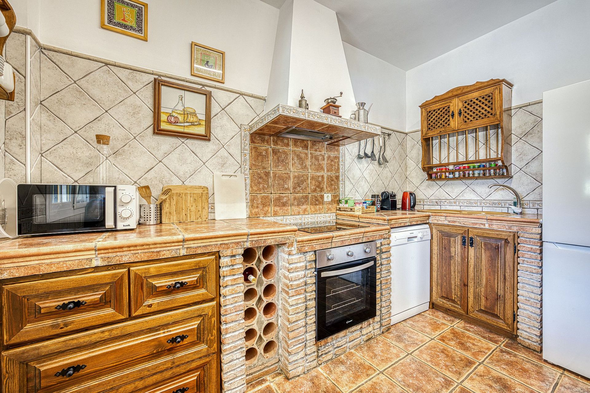 Villa en Marbella East, Ricmar, Marbella East, 4/12