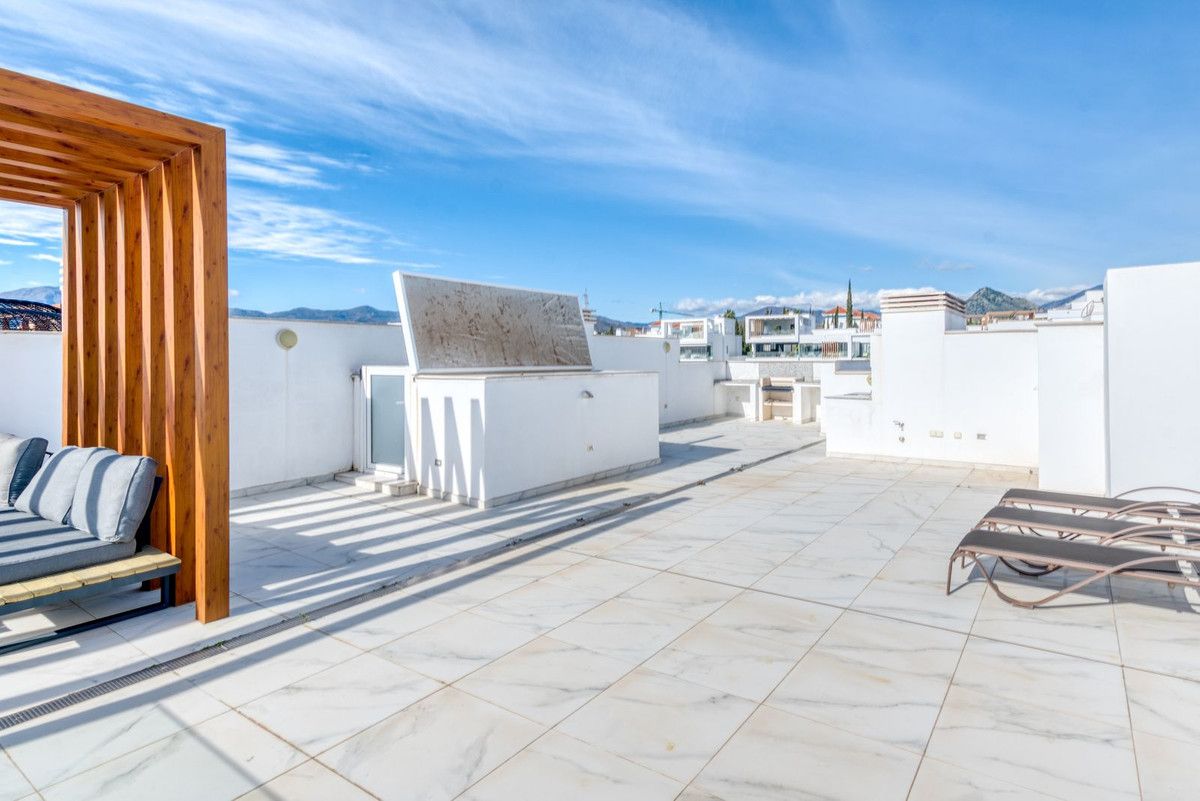 Penthouse w Estepona, Estepona, 1/12