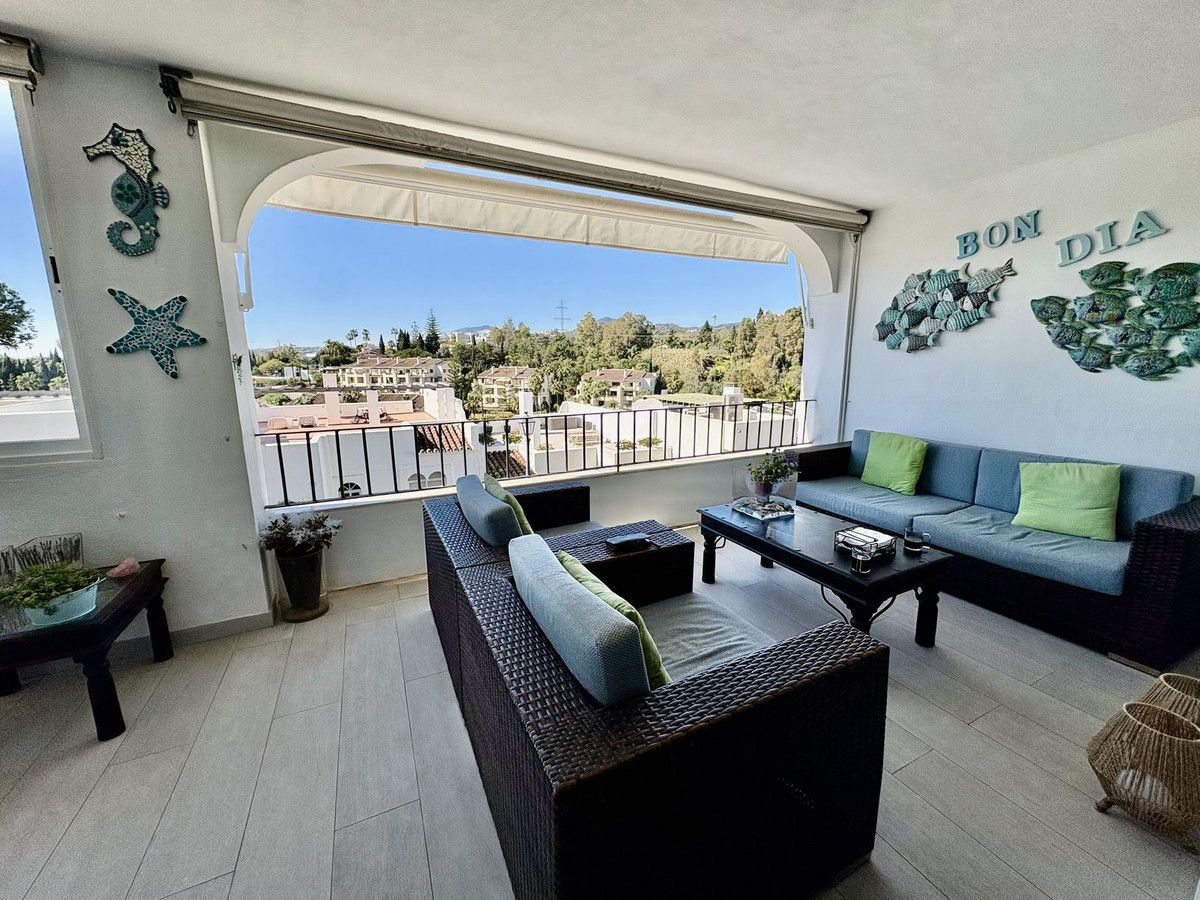 Apartamento en Planta Media en La Quinta, La Quinta, 2/12