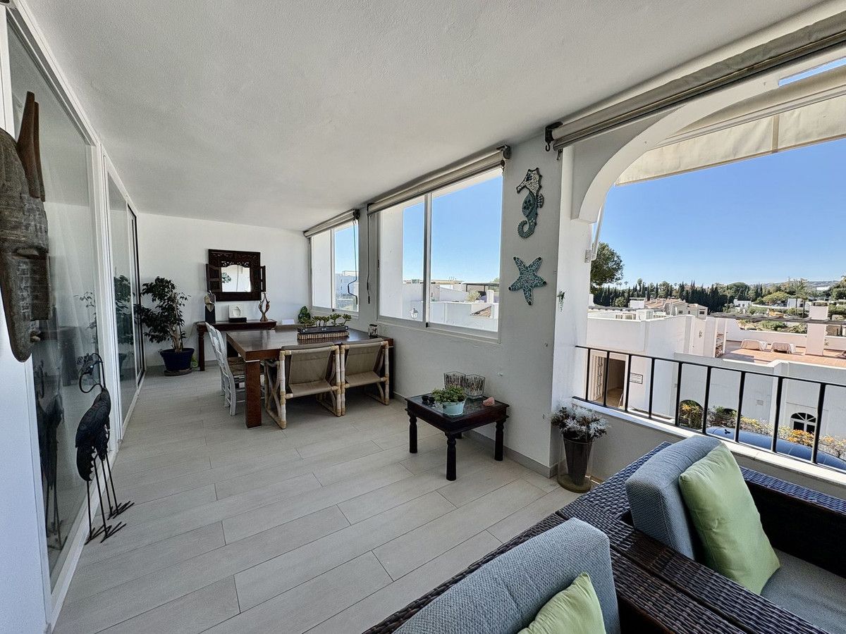 Apartamento en Planta Media en La Quinta, La Quinta, 3/12