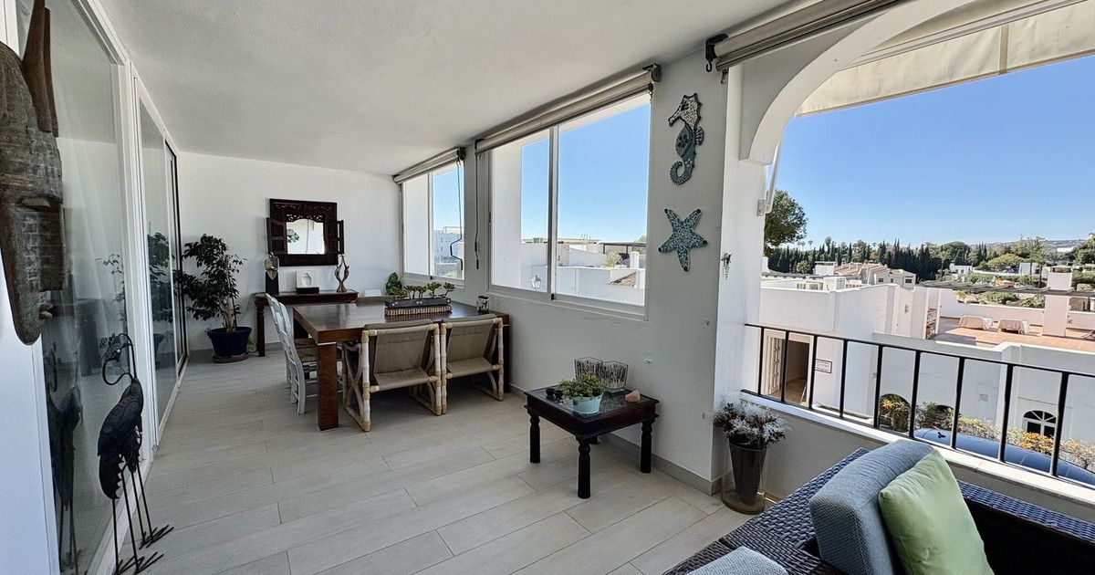 Apartamento en Planta Media en La Quinta, La Quinta, 3/12