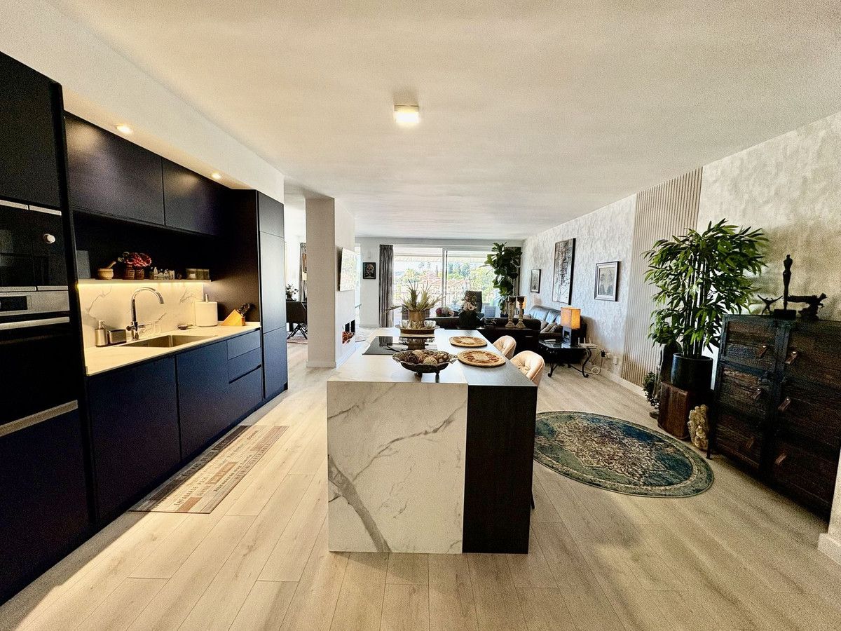 Apartamento en Planta Media en La Quinta, La Quinta, 4/12