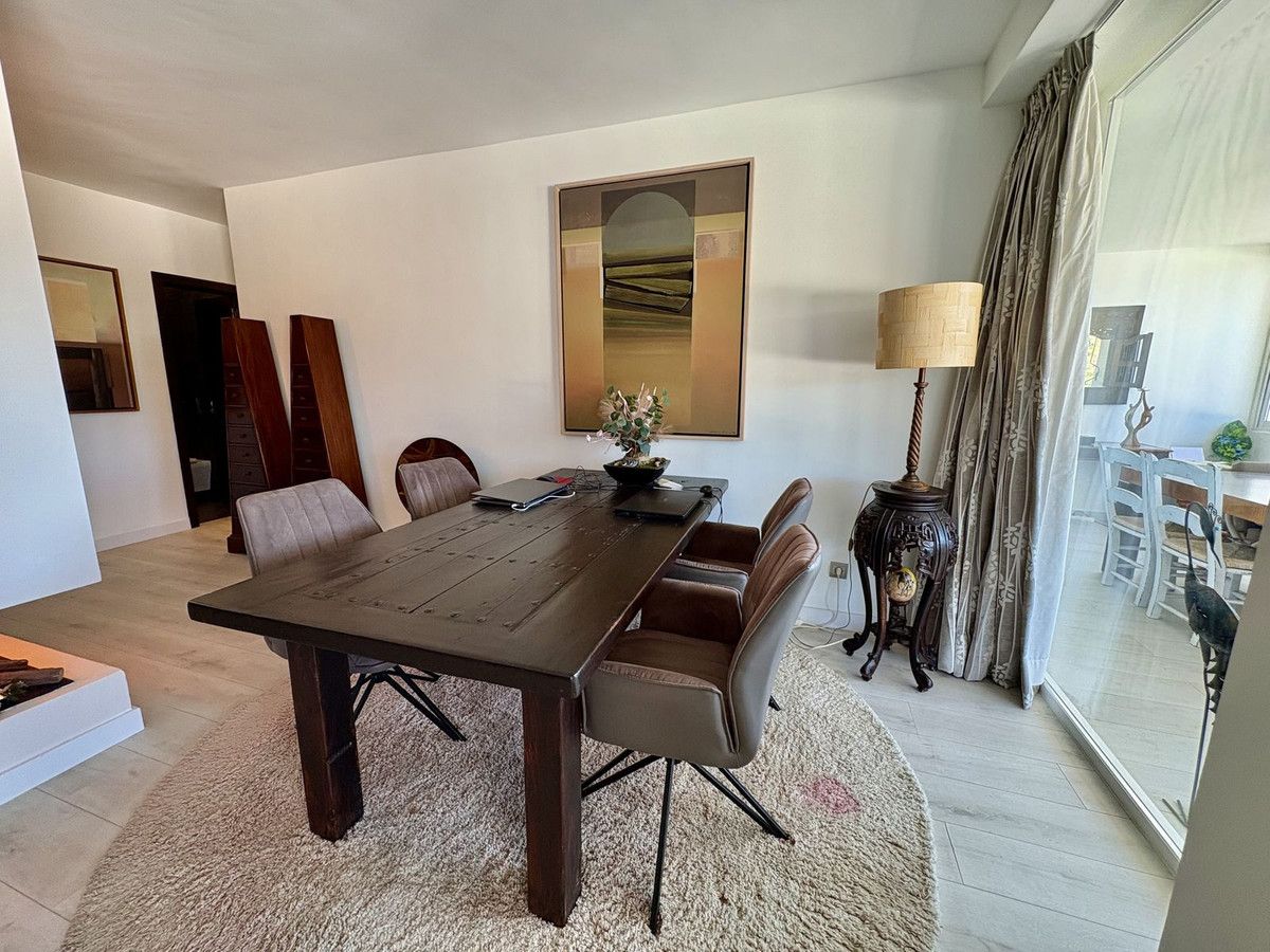 Apartamento en Planta Media en La Quinta, La Quinta, 9/12