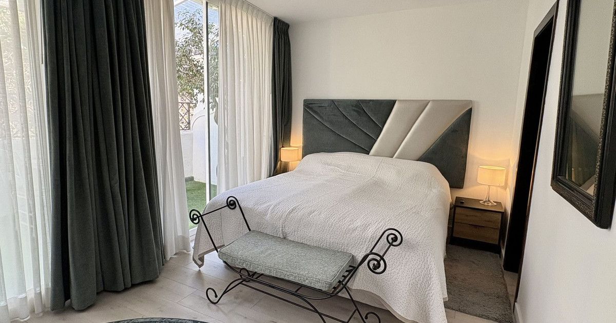 Apartamento en Planta Media en La Quinta, La Quinta, 10/12