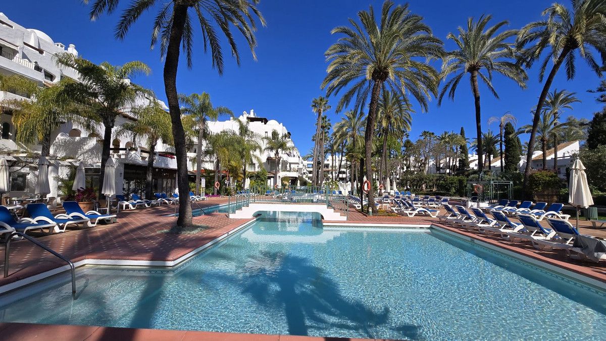 Appartement au Rez-de-Chaussée à Puerto Banús, Puerto Banús, 1/12