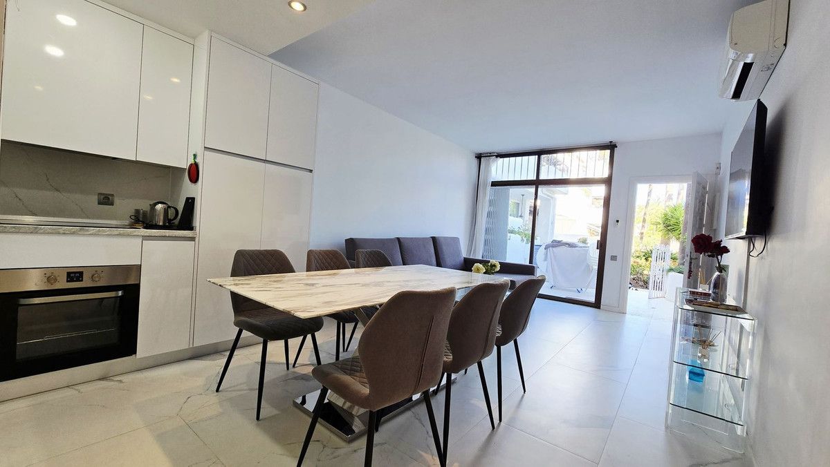 Appartement au Rez-de-Chaussée à Puerto Banús, Puerto Banús, 4/12