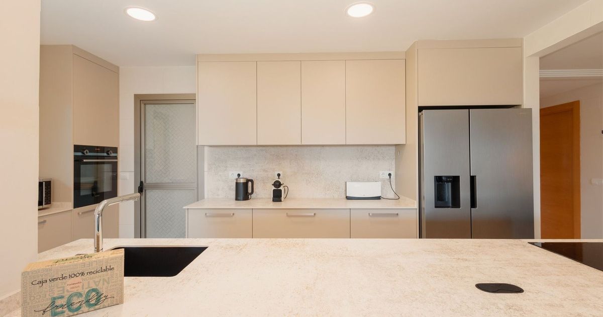 Apartamento en planta baja en Benahavís, Benahavís, 8/12
