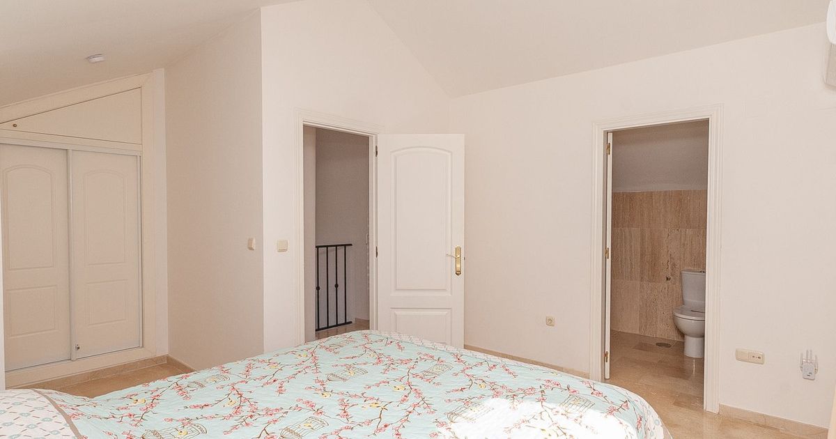 Penthouse in Elviria, Elviria, 12/12
