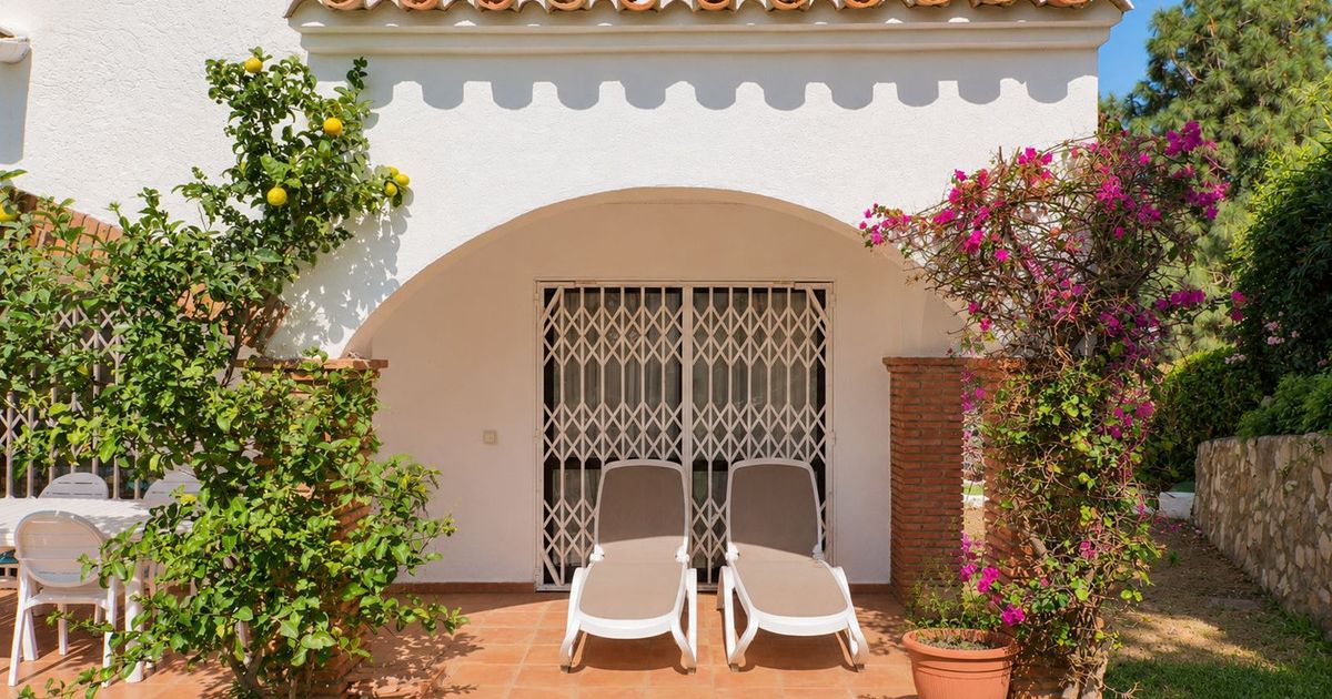 Vrijstaande Villa in Calahonda, Calahonda, 4/12