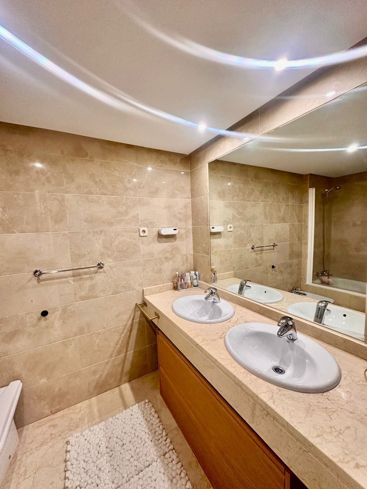 Appartement au premier étage à Nueva Andalucía, Nueva Andalucía, 11/12