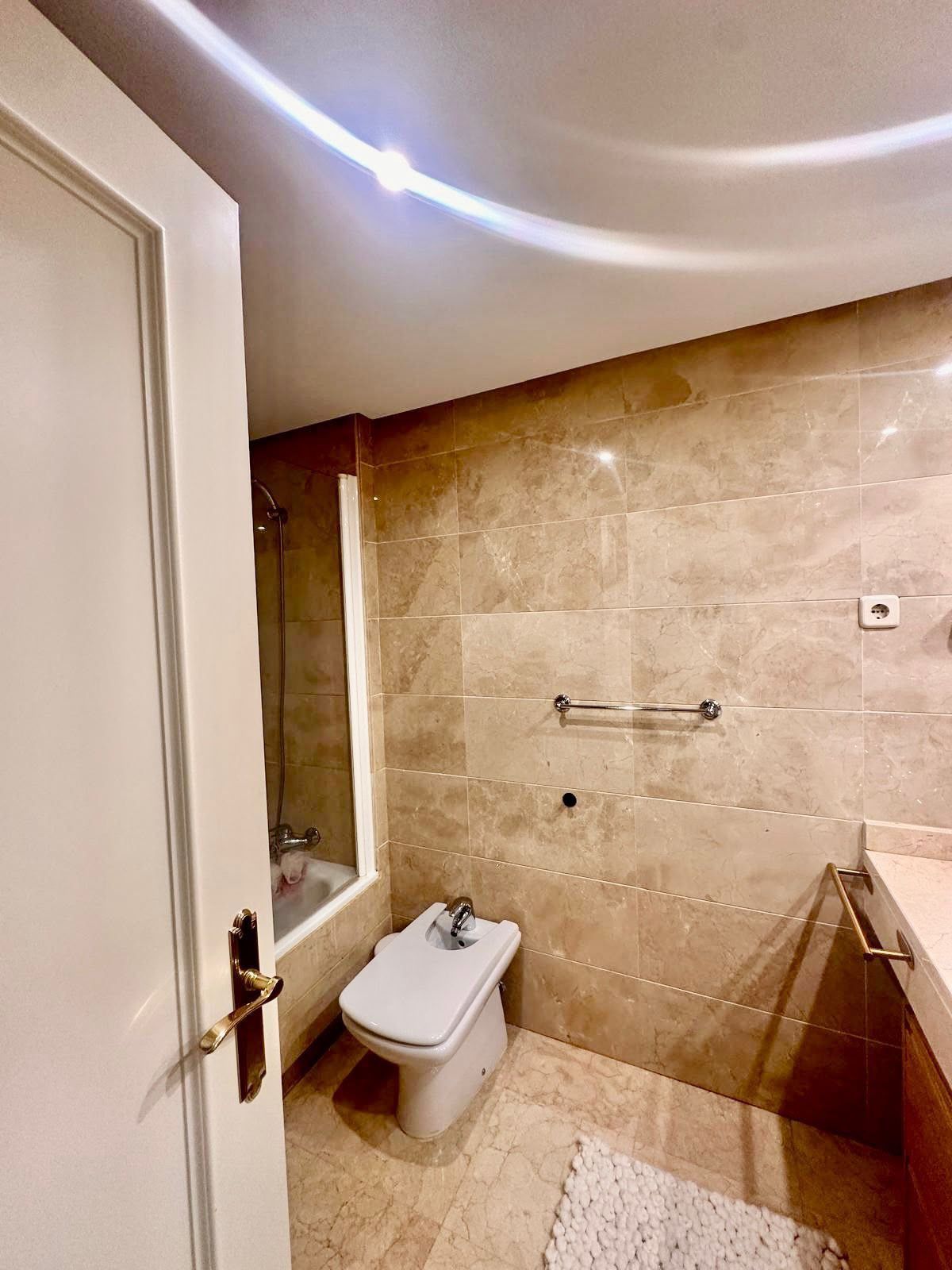 Appartement au premier étage à Nueva Andalucía, Nueva Andalucía, 12/12