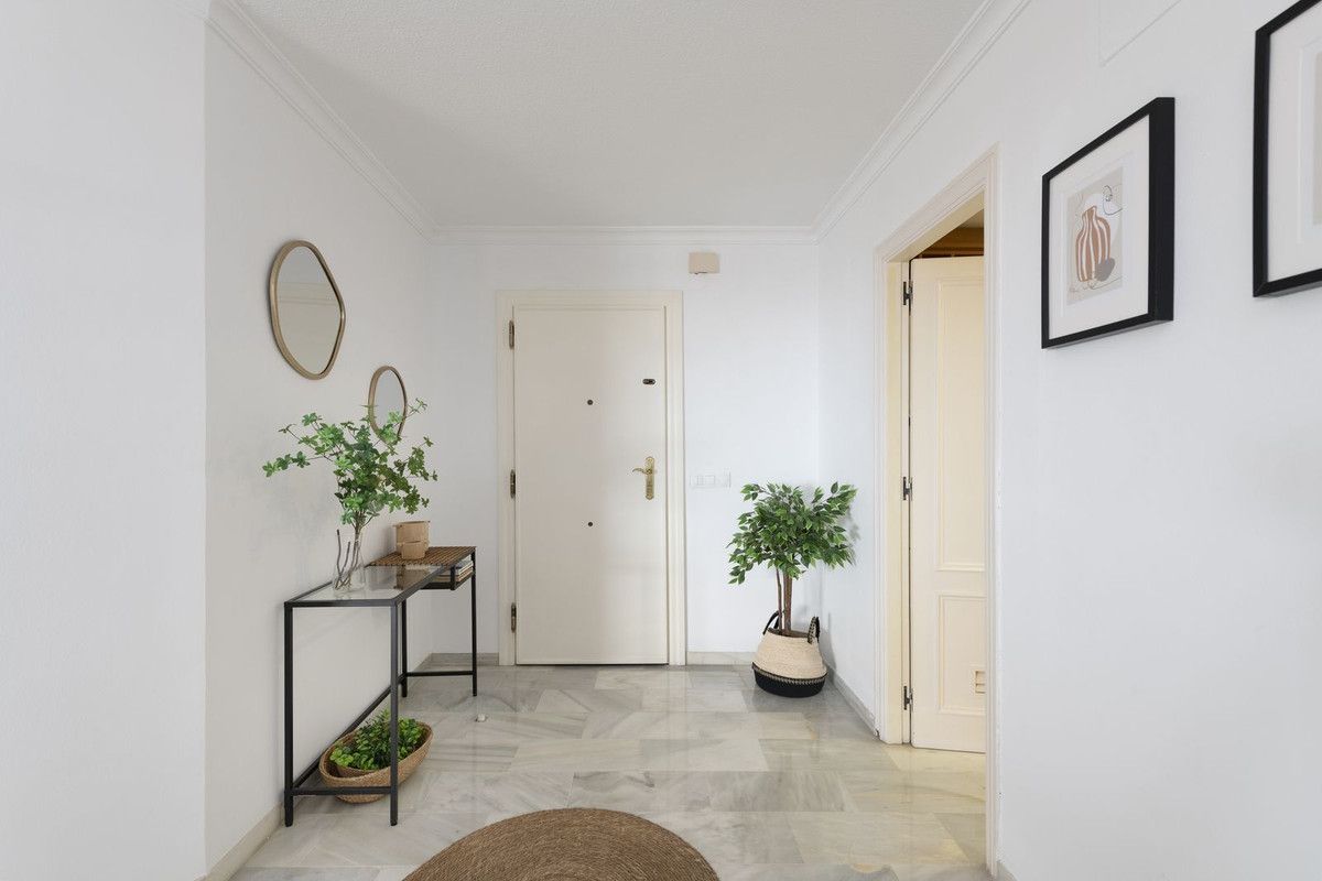 Apartment in mittlerer Etage in Puerto Banús, Puerto Banús, 11/12