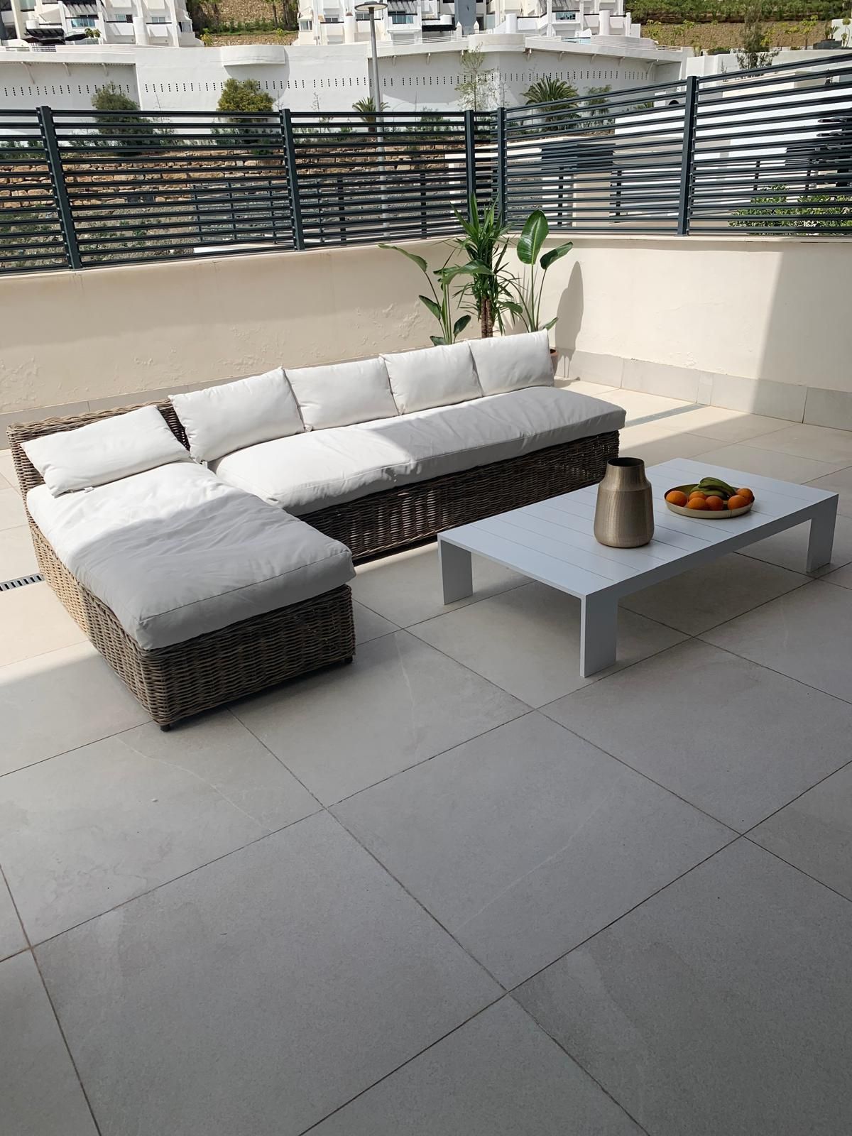 Apartamento en Planta Baja en La Quinta, La Quinta, 4/12