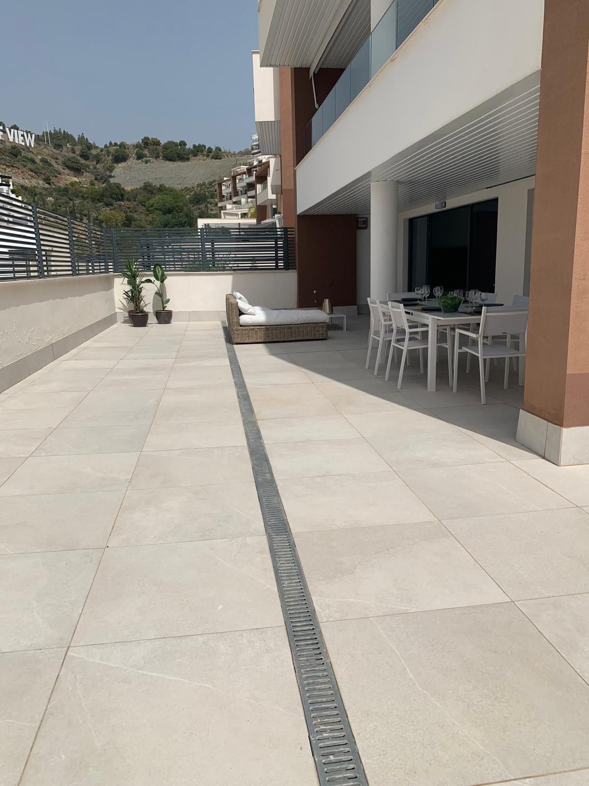 Apartamento en Planta Baja en La Quinta, La Quinta, 8/12