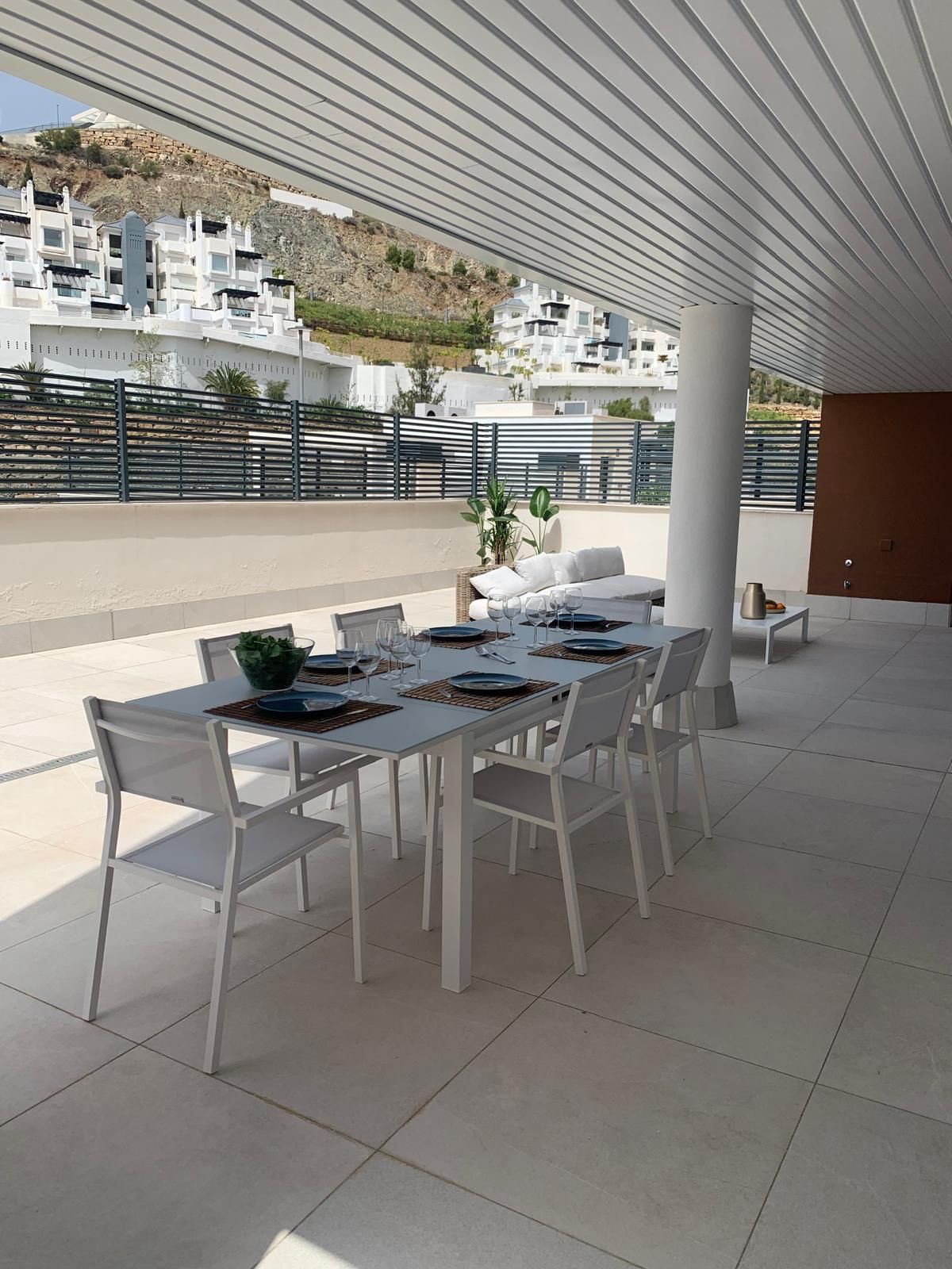 Apartamento en Planta Baja en La Quinta, La Quinta, 9/12