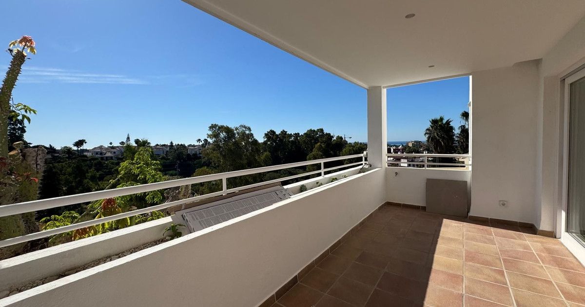 Квартира на среднем этаже в Atalaya, Atalaya, 2/12