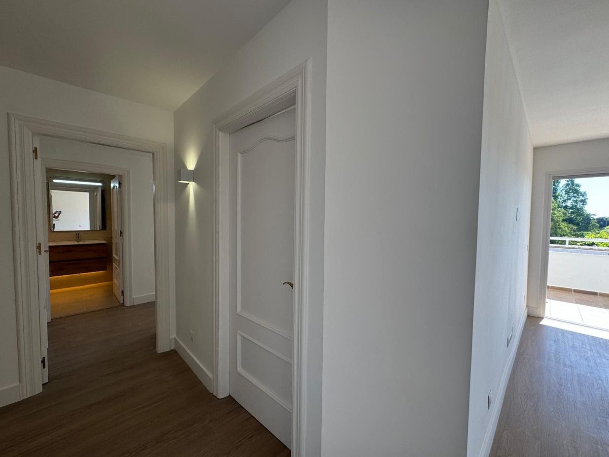 Квартира на среднем этаже в Atalaya, Atalaya, 12/12