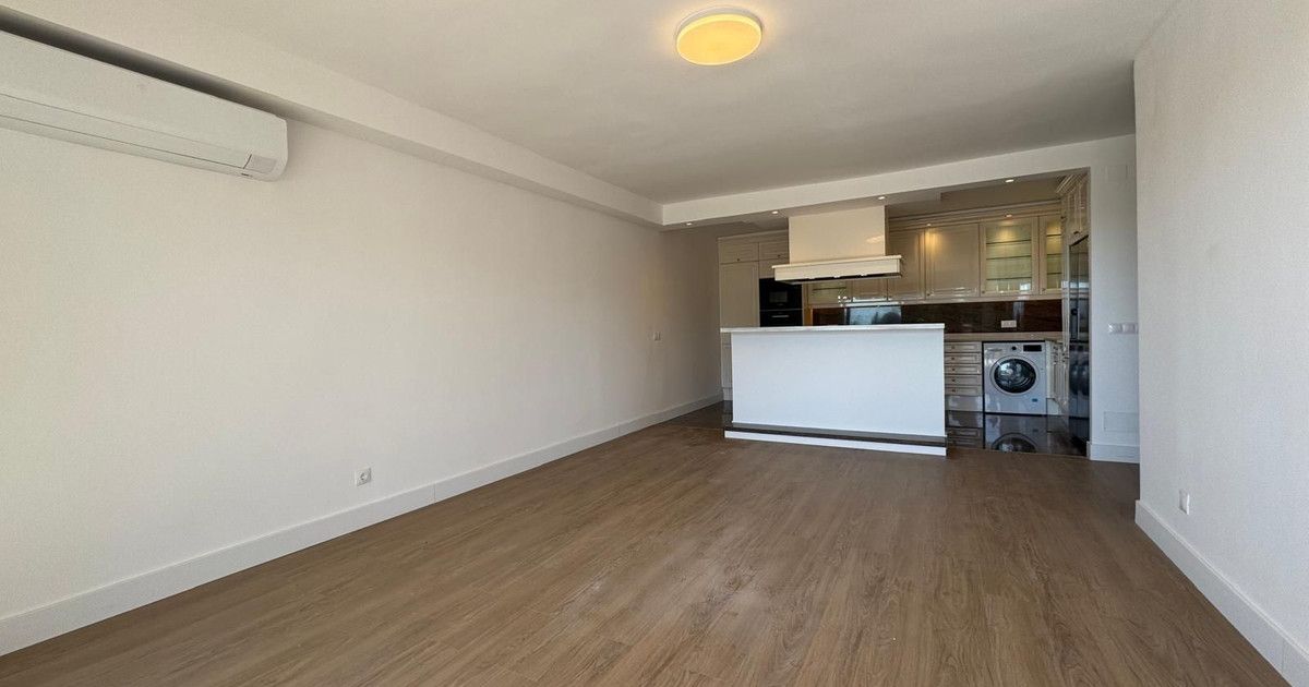 Квартира на среднем этаже в Atalaya, Atalaya, 6/12