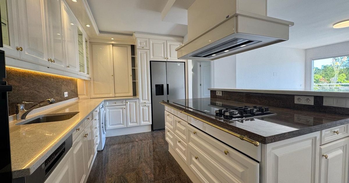 Квартира на среднем этаже в Atalaya, Atalaya, 9/12