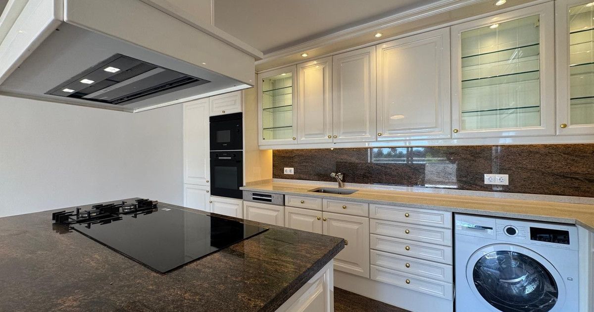 Квартира на среднем этаже в Atalaya, Atalaya, 10/12