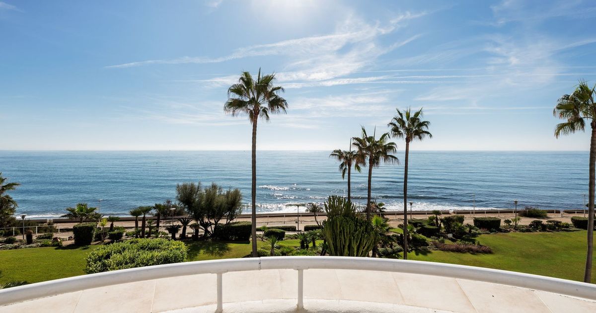 Apartamento en Planta Baja en Estepona, Estepona, 6/12