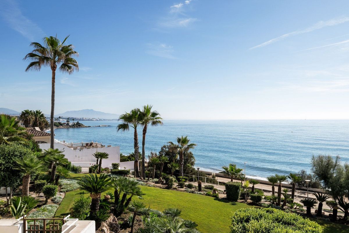 Apartamento en Planta Baja en Estepona, Estepona, 8/12