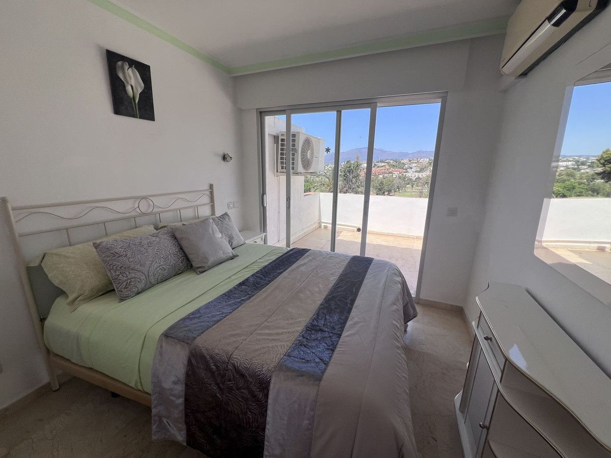 Townhouse in El Paraiso, El Paraiso, 12/12