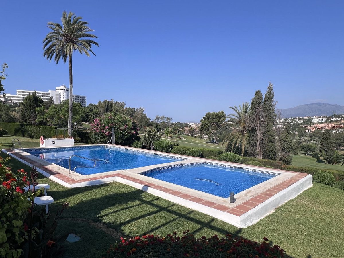 Townhouse in El Paraiso, El Paraiso, 3/12