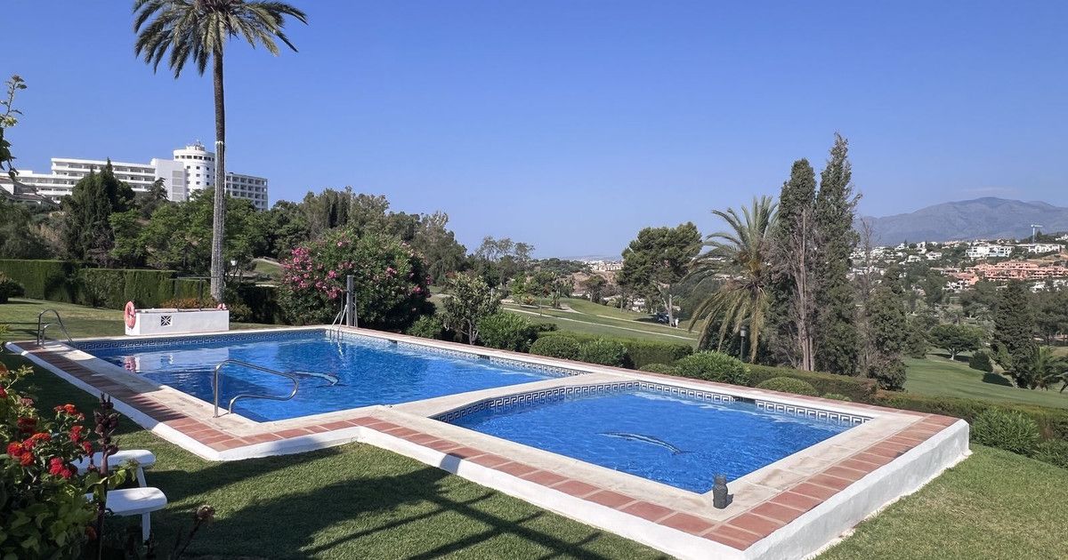 Townhouse in El Paraiso, El Paraiso, 3/12